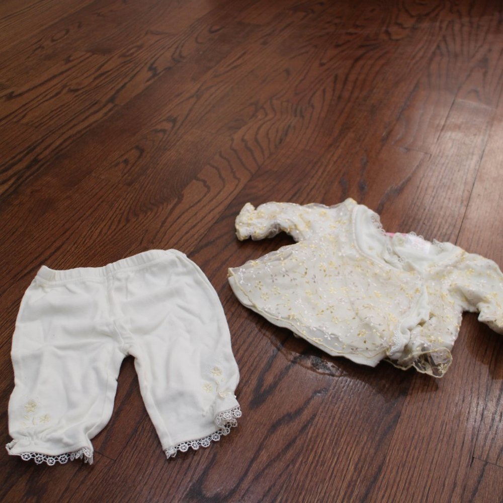 WORN ONCE 2 PC OUTFIT -BABY GRAND SZ 3-6 MOS